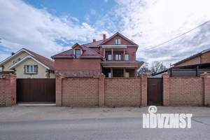 Дом 700м², 4-этажный, посуточно,