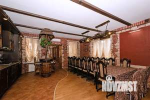 Дом 700м², 4-этажный, посуточно,