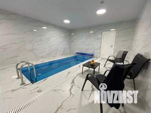 Дом 250м², 2-этажный, посуточно,