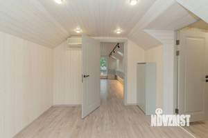 Дом 103м², 2-этажный, на длительный срок,