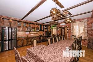 Дом 700м², 4-этажный, посуточно,