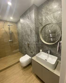 Дом 222м², 3-этажный, участок 1 сот.