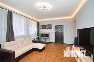 Дом 251м², 3-этажный, участок 6 сот.