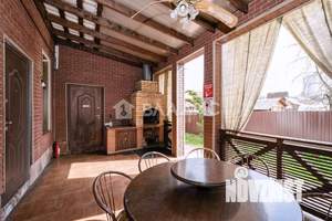 Дом 839м², 4-этажный, участок 6 сот.