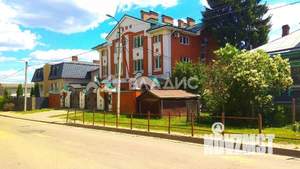 Дом 629м², 3-этажный, участок 8 сот.