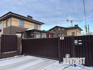 Таунхаус 240м², 2-этажный, участок 11 сот.