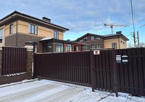 Дом 240м², 2-этажный, участок 11 сот.