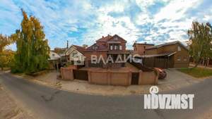 Дом 839м², 4-этажный, участок 6 сот.