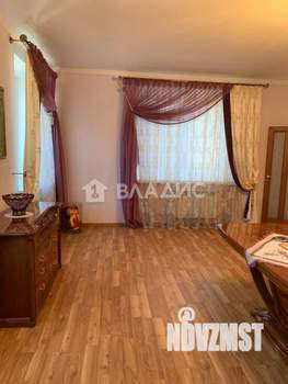 Таунхаус 315м², 3-этажный, участок 4 сот.