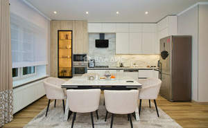 Дом 200м², 3-этажный, участок 3 сот.