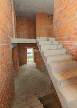 Дом 365м², 2-этажный, участок 5 сот.