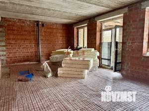 Таунхаус 240м², 2-этажный, участок 11 сот.