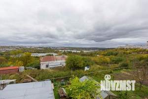 Коттедж 375м², 3-этажный, участок 7 сот.