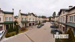 Дом 200м², 3-этажный, участок 3 сот.