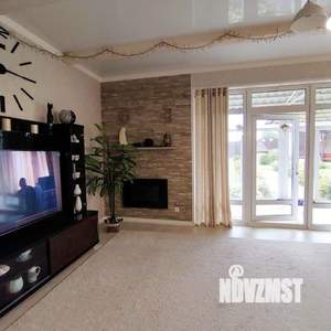 Коттедж 180м², 2-этажный, участок 9 сот.