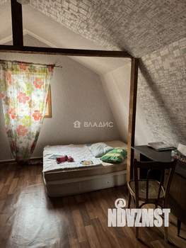 Дом 30м², 2-этажный, участок 4 сот.