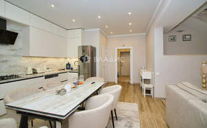 Дом 200м², 3-этажный, участок 3 сот.