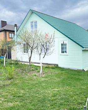 Дом 110м², 2-этажный, участок 15 сот.