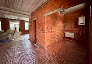 Дом 240м², 2-этажный, участок 11 сот.