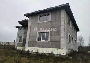 Дом 300м², 2-этажный, участок 13 сот.