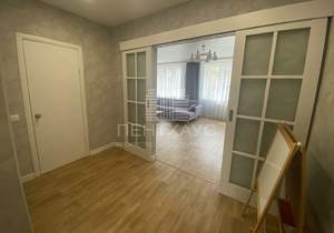 Дом 222м², 3-этажный, участок 1 сот.