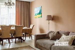 Дом 220м&sup2;, 2-этажный, посуточно, 