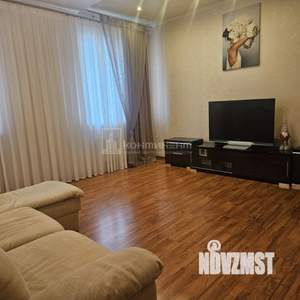 Дом 250м², 2-этажный, на длительный срок, 