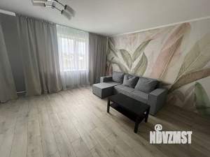 Дом 300м&sup2;, 3-этажный, на длительный срок, 