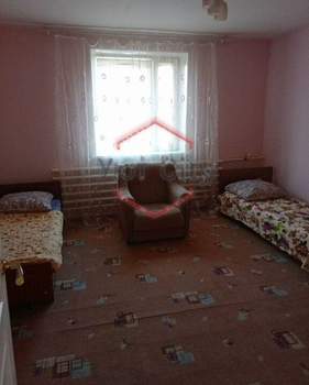 Дом 160м&sup2;, 2-этажный, на длительный срок, 