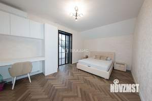 Дом 160м&sup2;, 2-этажный, на длительный срок, 