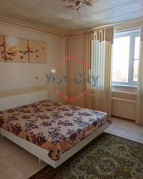 Дом 160м&sup2;, 2-этажный, на длительный срок, 