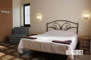 Дом 200м&sup2;, 2-этажный, посуточно, 