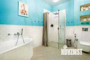 Дом 220м&sup2;, 3-этажный, посуточно, 