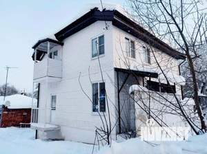 Дом 250м&sup2;, 3-этажный, посуточно, 