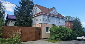 Дом 250м&sup2;, 3-этажный, на длительный срок, 