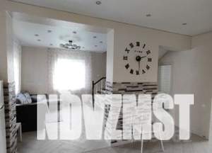 Дом 200м&sup2;, 2-этажный, посуточно, 