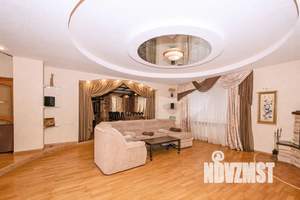 Дом 700м&sup2;, 4-этажный, посуточно, 