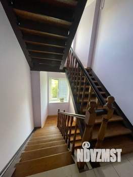 Дом 300м², 3-этажный, на длительный срок, 