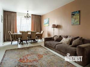 Дом 220м&sup2;, 2-этажный, посуточно, 