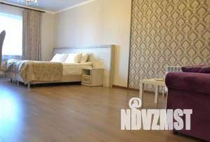 Дом 300м&sup2;, 3-этажный, на длительный срок, 