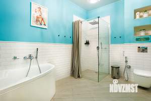 Дом 220м&sup2;, 2-этажный, посуточно, 