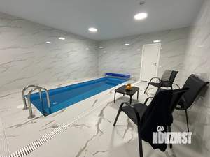 Дом 250м&sup2;, 2-этажный, посуточно, 