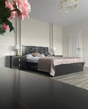 Дом 250м², 2-этажный, на длительный срок, 