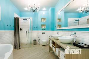 Дом 220м&sup2;, 2-этажный, посуточно, 