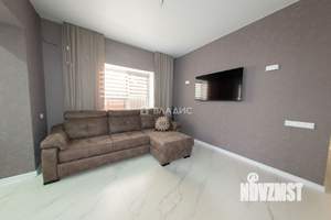 Дом 160м&sup2;, 2-этажный, на длительный срок, 