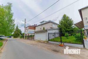 Таунхаус 215м², 2-этажный, на длительный срок, 