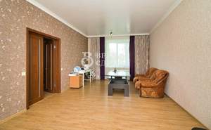 Дом 371м², 3-этажный, участок 7 сот.  