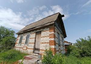 Дом 40м², 2-этажный, участок 6 сот.  