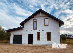 Коттедж 147м&sup2;, 2-этажный, участок 9 сот.  