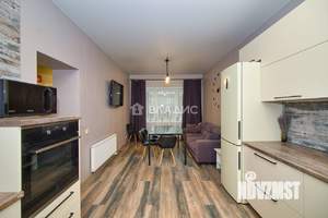 Дом 228м², 3-этажный, участок 10 сот.  